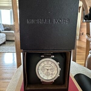 Michael Kors watch stainless steel chronograph dial with crystal needs battery